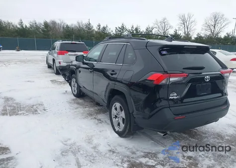 2023 Toyota Rav4 Xle z USA, uszkodzony, nr VIN 2T3P1RFV3PC349129